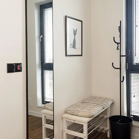 Cozy & Bright 2-br Flat Next To Grand Mall By Flat Mаnаger * Варна