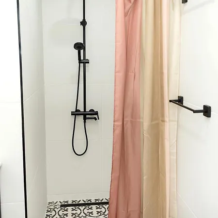 Cozy & Bright 2-br Flat Next To Grand Mall By Flat Mаnаger * Варна