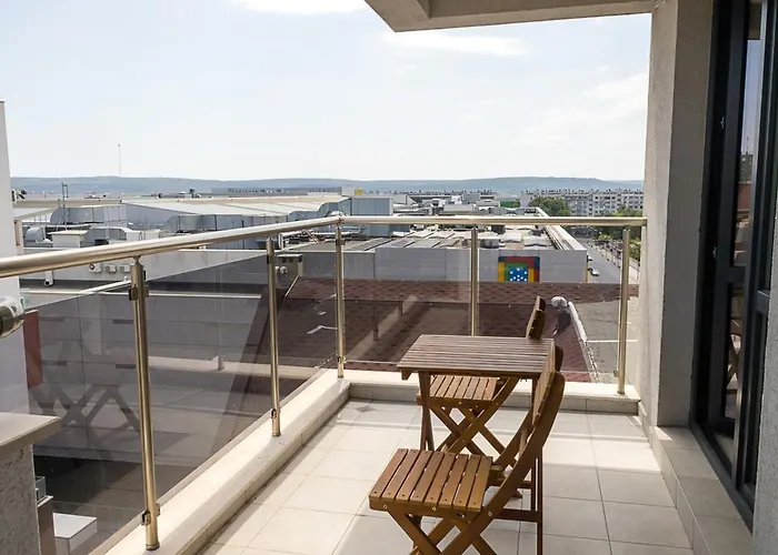 Cozy & Bright 2-br Flat Next To Grand Mall By Flat Mаnаger * Варна