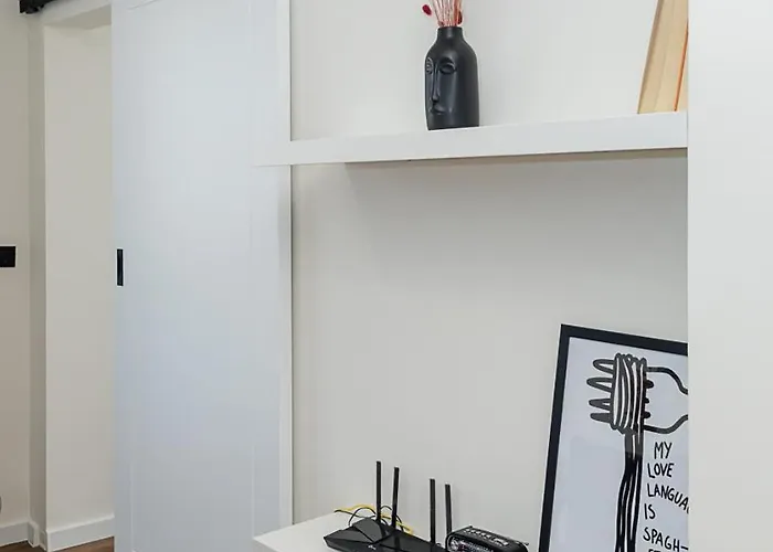 Cozy & Bright 2-br Flat Next To Grand Mall By Flat Mаnаger Апартамент *